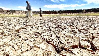 فيضانات وجفاف.. التغير المناخي يعصف بقطاع الزراعة اليمني